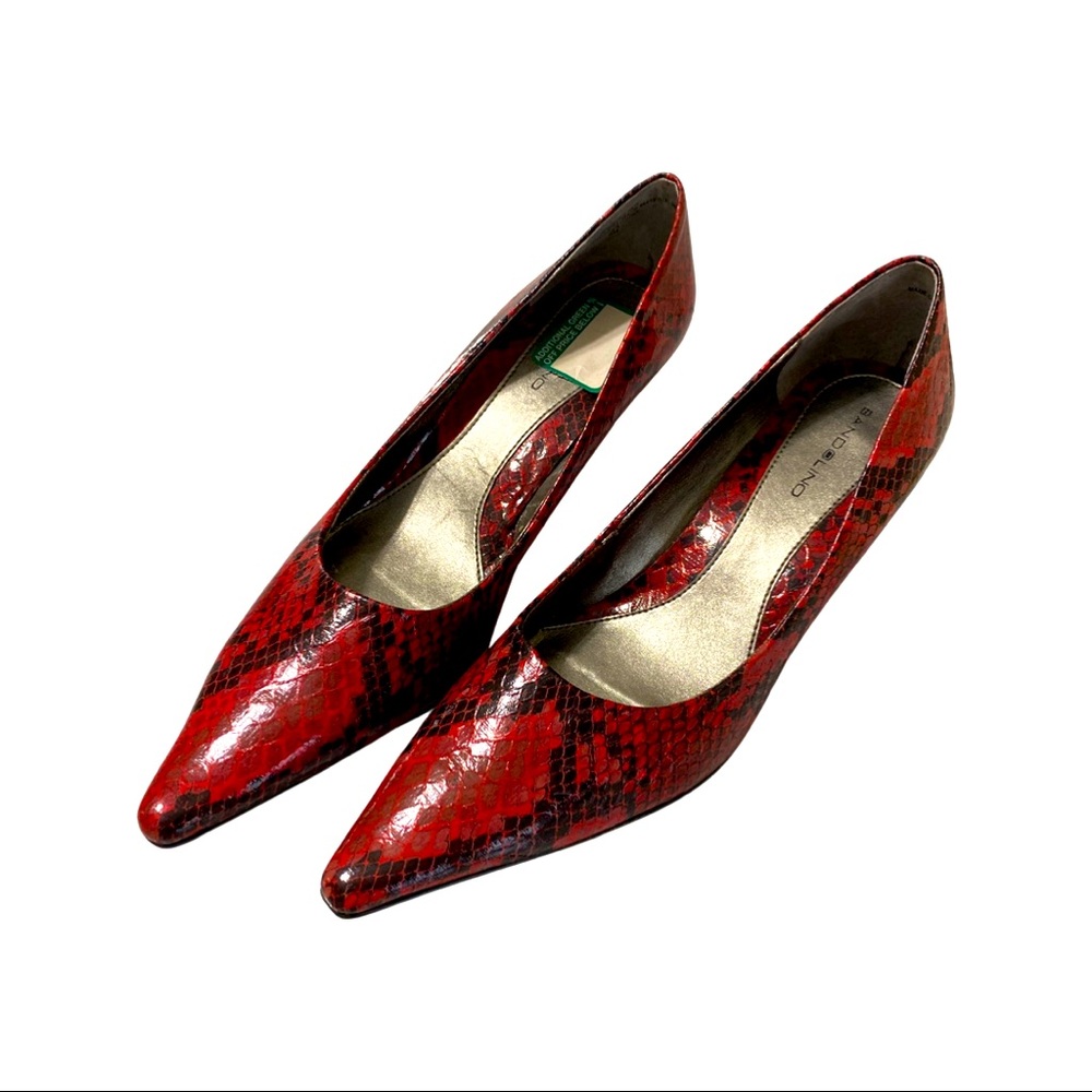 New Bandolino Red Snake Print heels